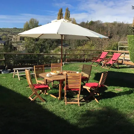 Casa Pareada En Con Excelentes Vistas