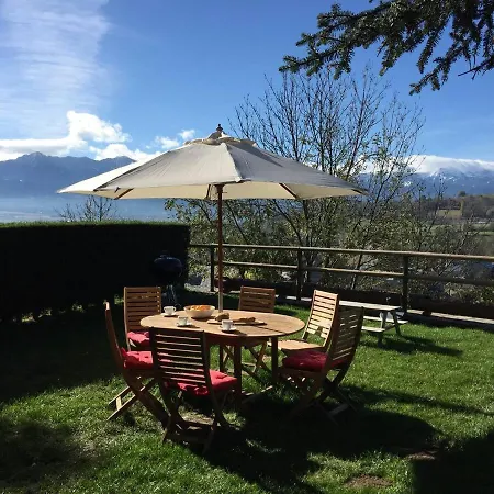 Casa Pareada En Con Excelentes Vistas Holiday home Ger